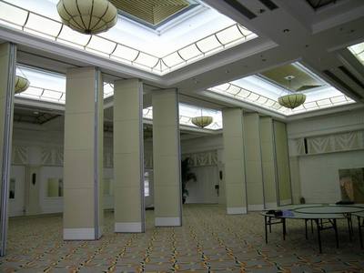 江西酒店屏風(fēng)、江西活動(dòng)屏風(fēng)與江西活動(dòng)隔墻產(chǎn)品高清大圖展示